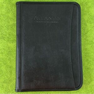 Leed’s Black portfolio Case.